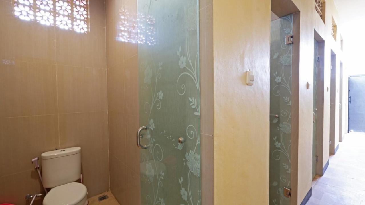 V Canggu Dormitory Luaran gambar